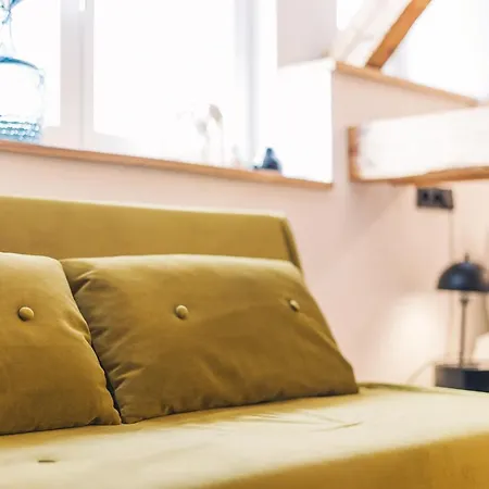 公寓 Kleines Schreinerloft Inkl Klima - 5 Min Zum Ravensburger Spieleland 梅肯博伊伦